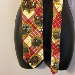Lands’ End Vintage Horse Racing Horseshoe Plaid 100% Silk Necktie Tie